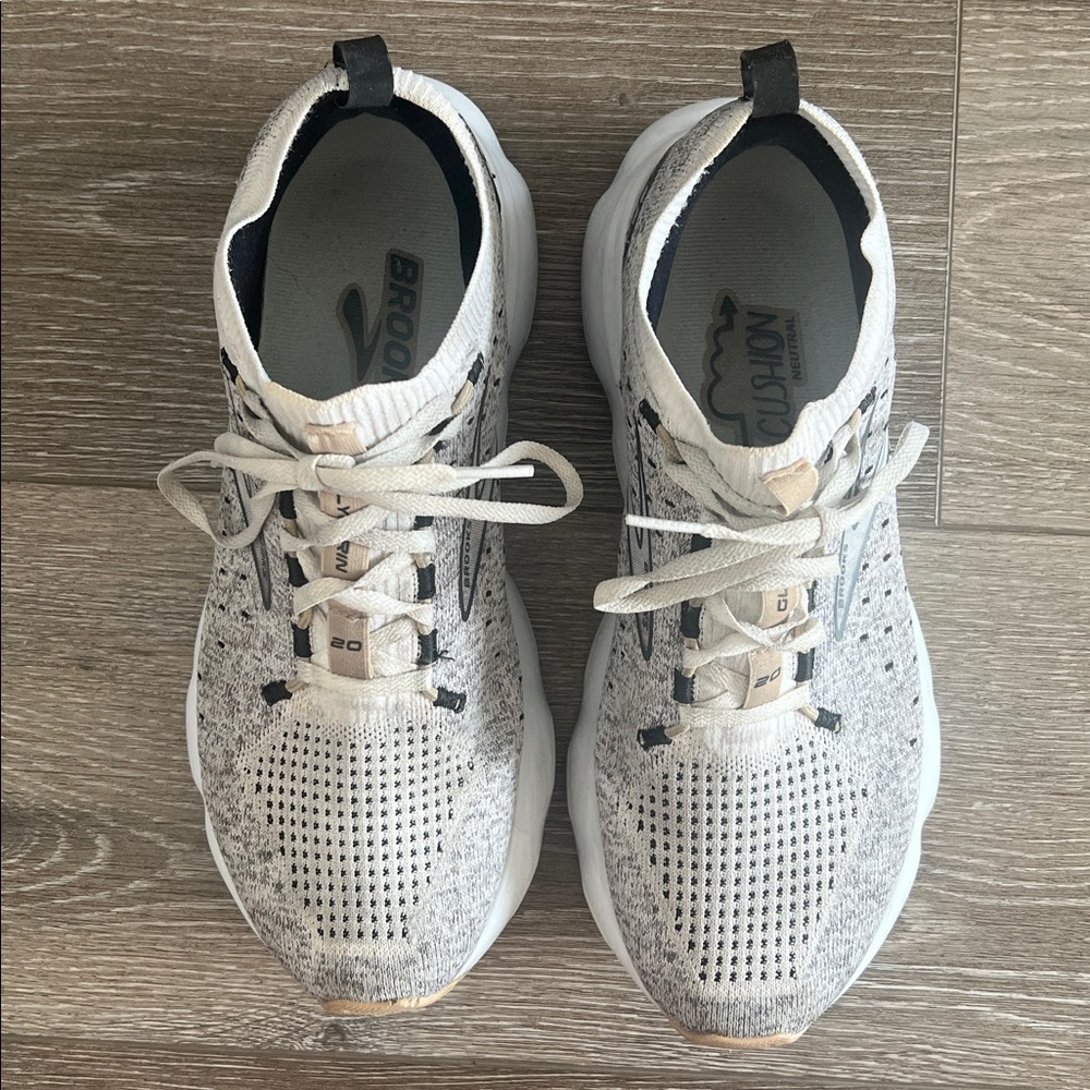Brooks Glycerin Stealth Fit 20 Running Shoe - Picture 7 of 12